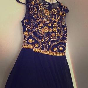 Prom dress black and gold